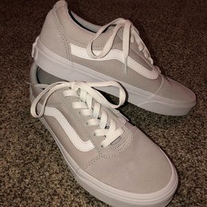 Brand new women’s vans
